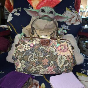 Patricia Nash Floral Tapestry & Leather Gracchi Satchel